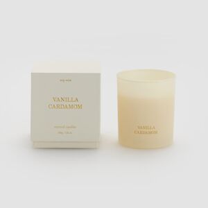 Reserved - Vonná svíce Vanilla Cardamon - Bílá
